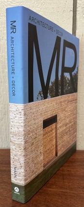 M R ARCHITECTURE + DECOR